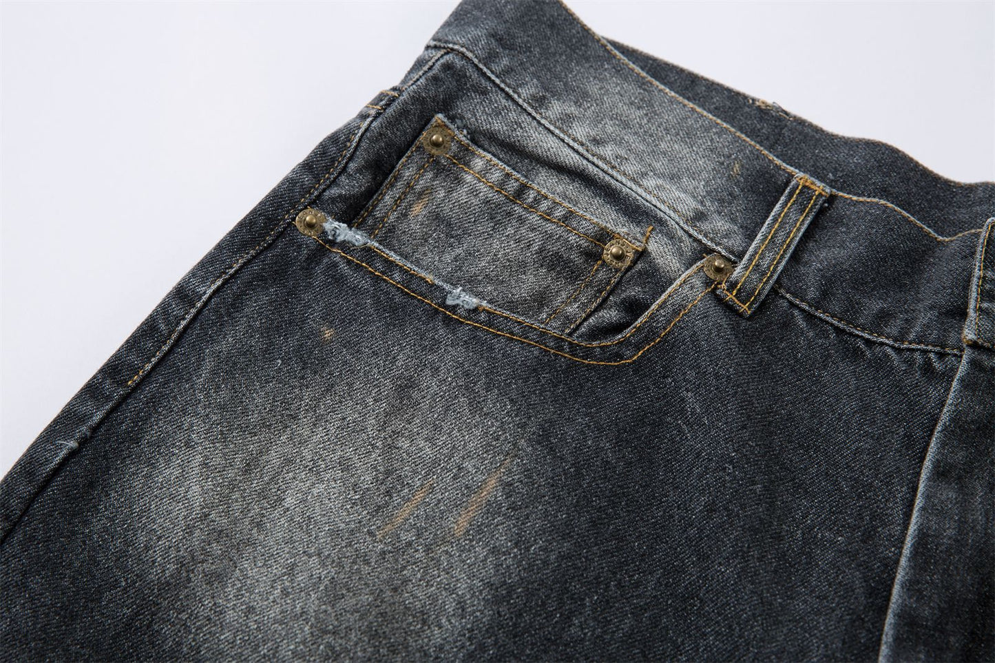 Washed Gradient Wide-Leg Straight Denim Jeans WN16211