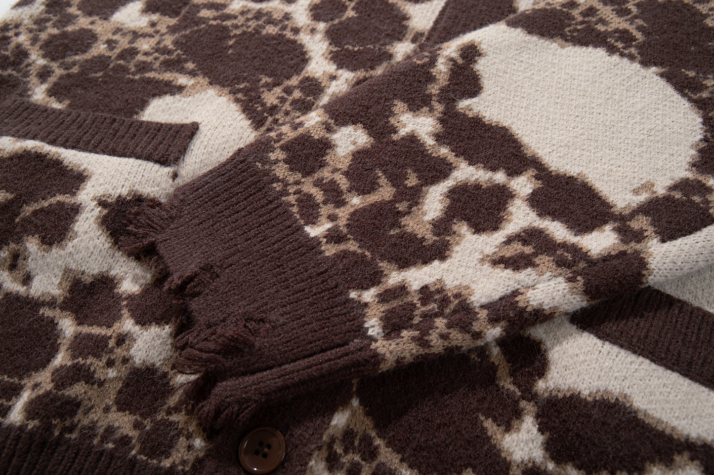 Skull Graphic Dark Knit Sweater WN23040