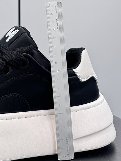 Lace Up Platform Thick Sole Sneakers WN24616