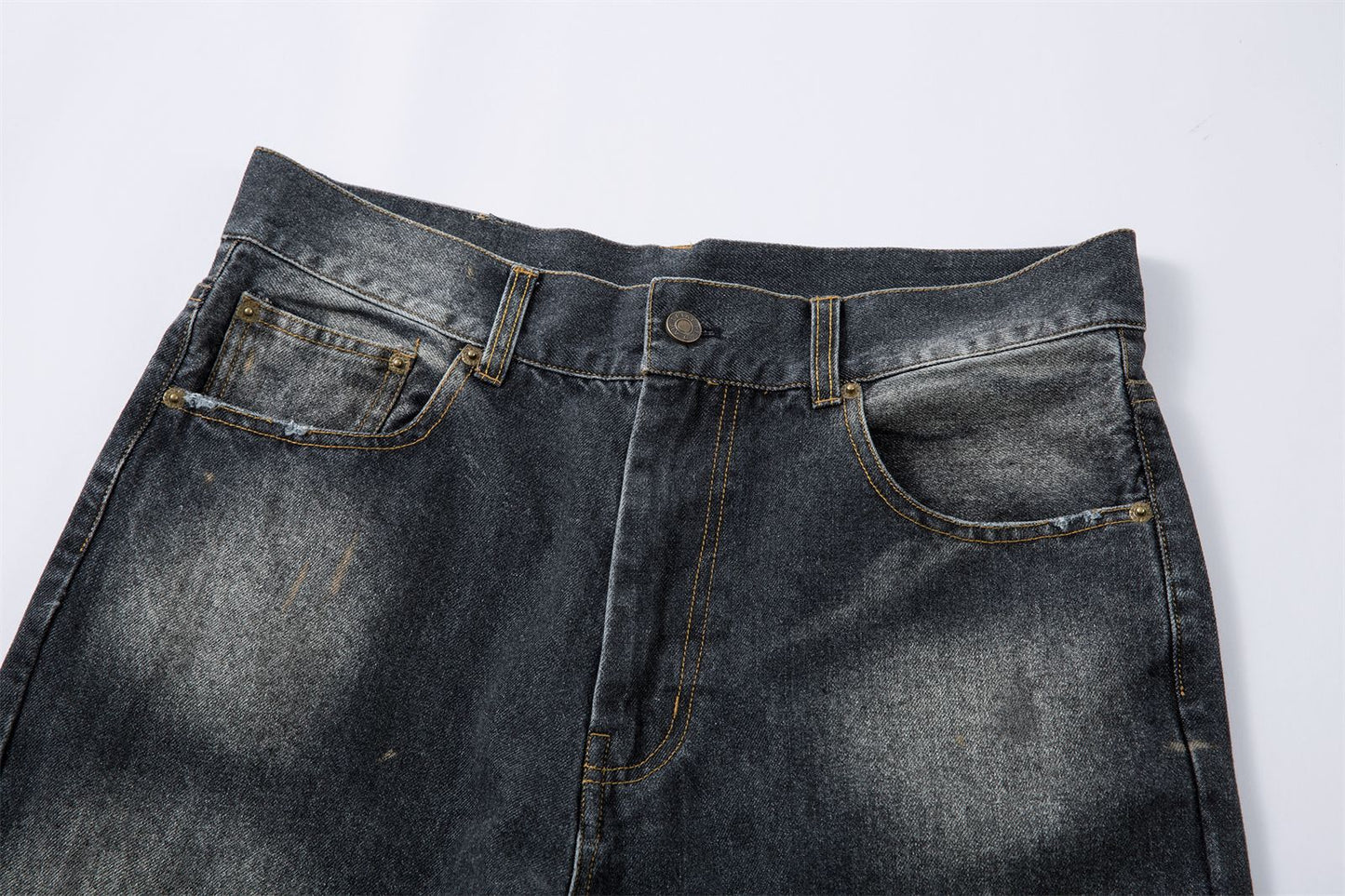 Washed Gradient Wide-Leg Straight Denim Jeans WN16211