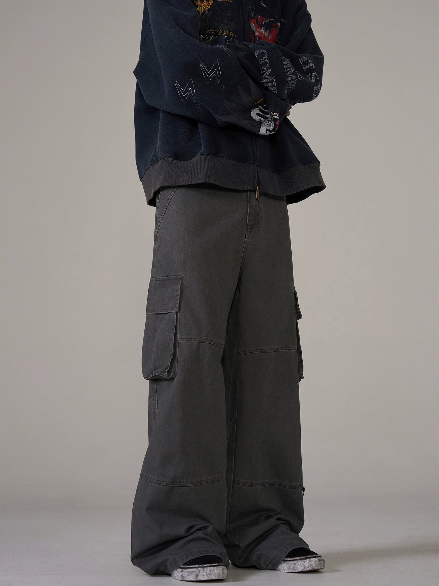 Washed Wide-Leg Straight Cargo Pants WN10655