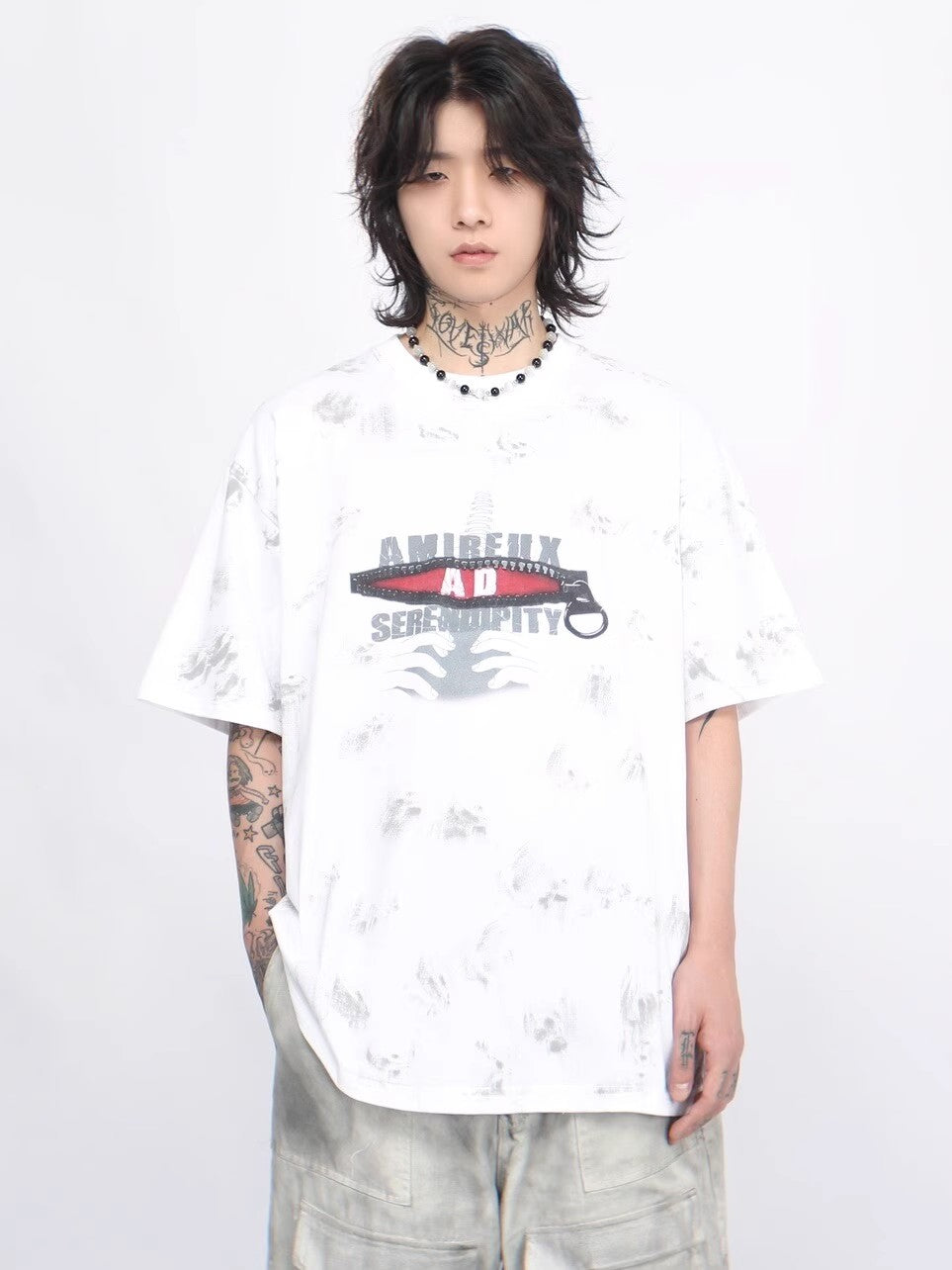 Graffiti Spray Print Oversize Short Sleeve T-shirt WN6549