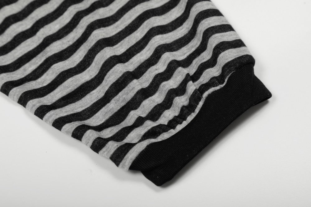 Fake Layered Stripe Graphic Long Sleeve T-Shirt WN28013