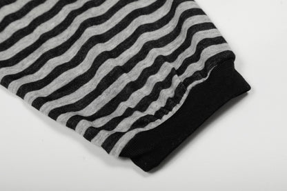 Fake Layered Stripe Graphic Long Sleeve T-Shirt WN28013