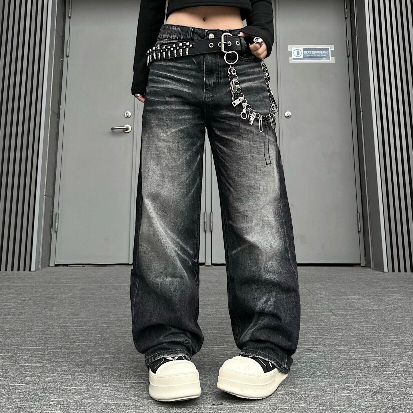 Washed Fade Whisker Wide Leg Denim Jeans WN24174