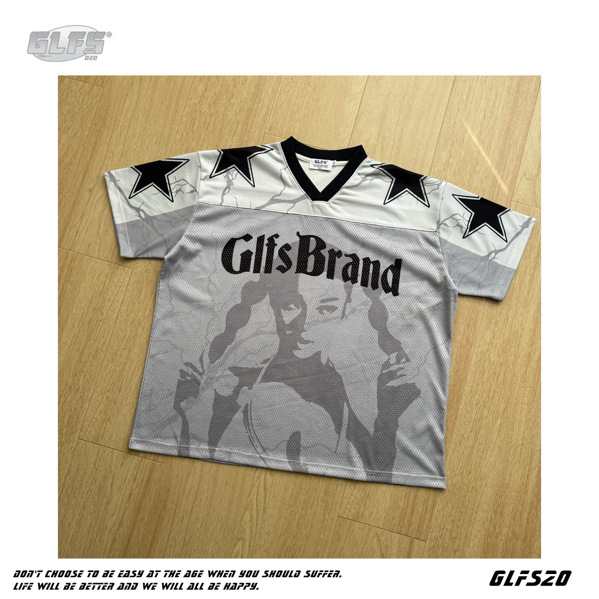 Sporty Portrait V-Neck Short Sleeve T-Shirt WN26490