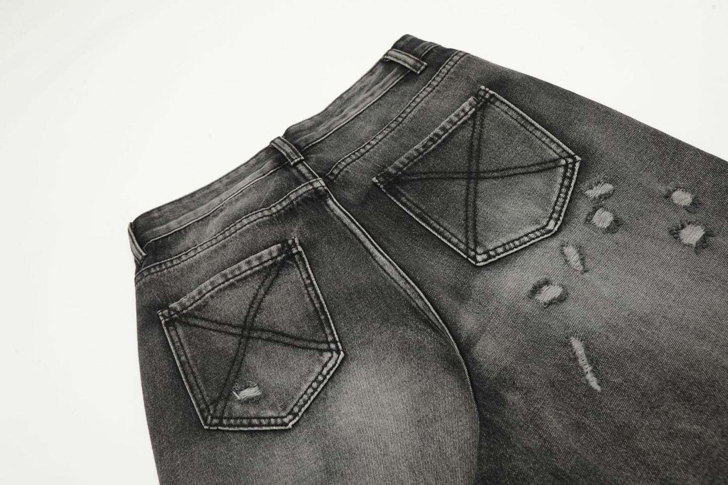 Washed Damage Straight-Leg Denim Jeans WN11395