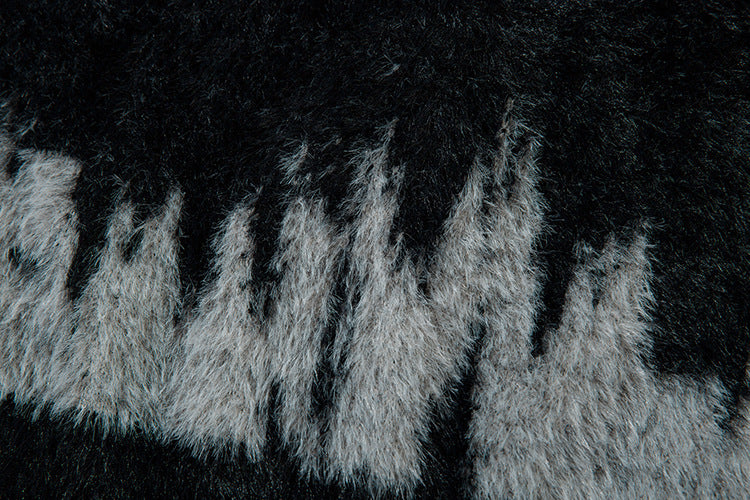 Colorblock Butterfly High-Neck Oversize Knit Cardigan WN11392