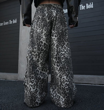 Leopard Studs Chain Detail Wide Leg Cargo Pants WN28012