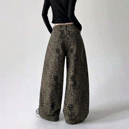 Leopard Print Curved Straight Wide Leg Denim Jeans WN25675