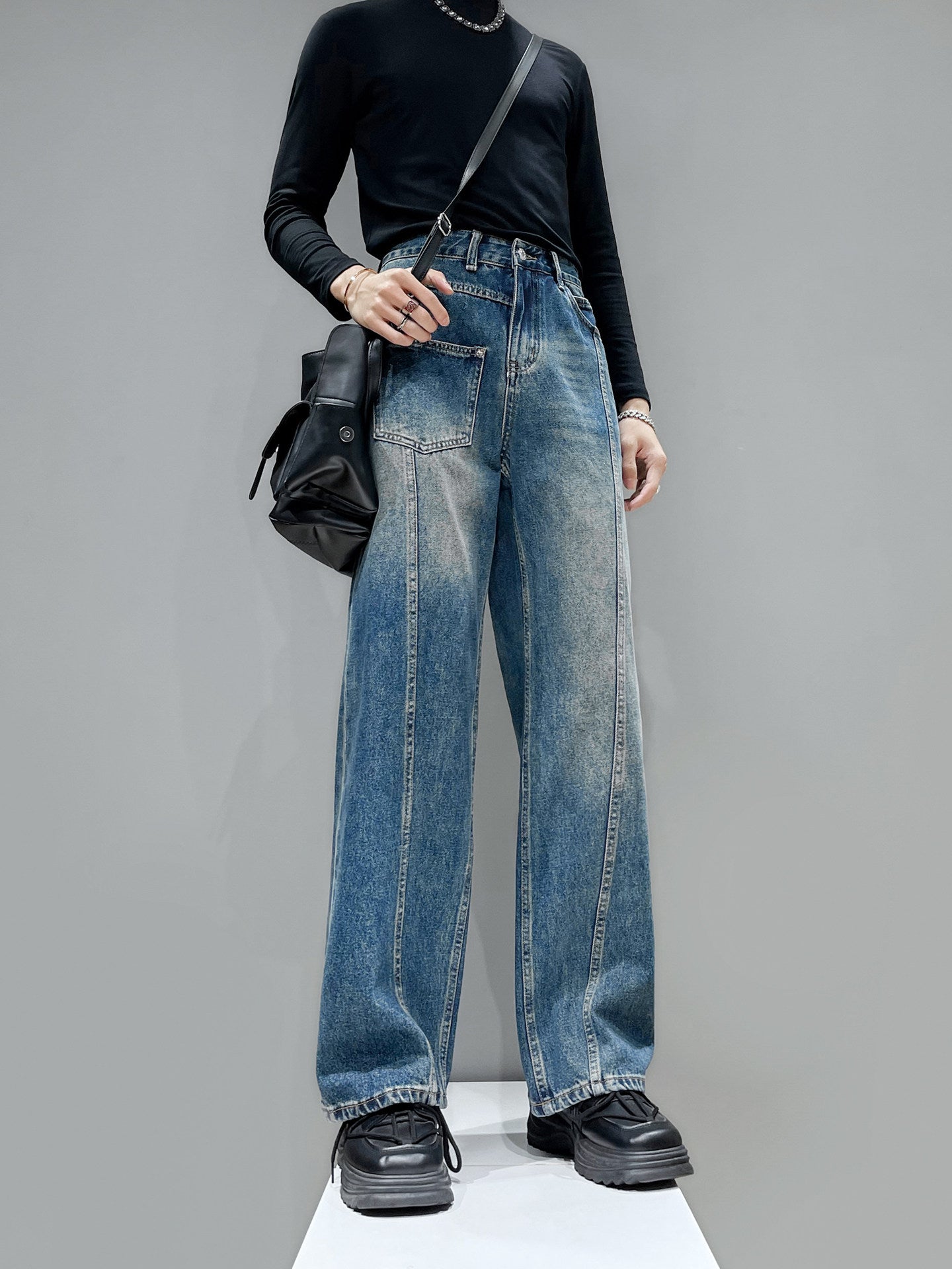 Pocket Patchwork Wide Leg Denim Jeans WN23913