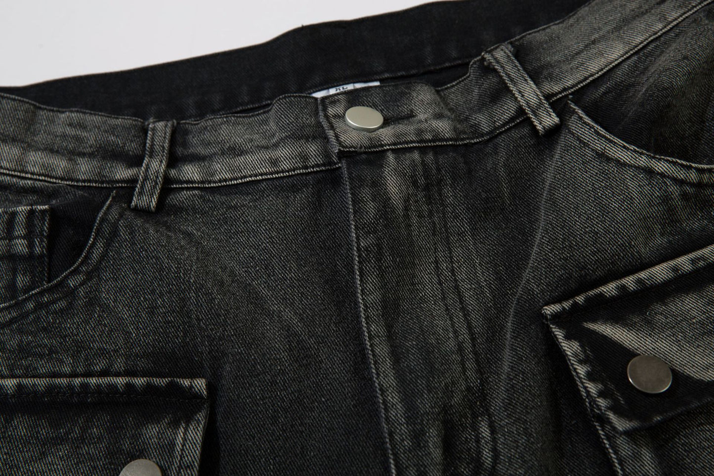 Cargo Pocket Embroidery Wide Leg Denim Jeans WN25718