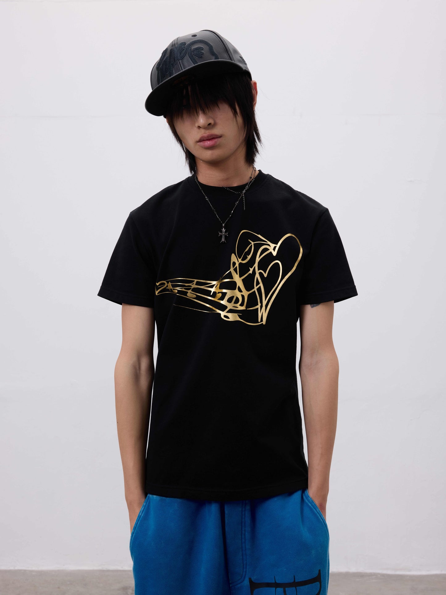 Music Note Heart Foil Print Slim Short Sleeve T-Shirt WN19074