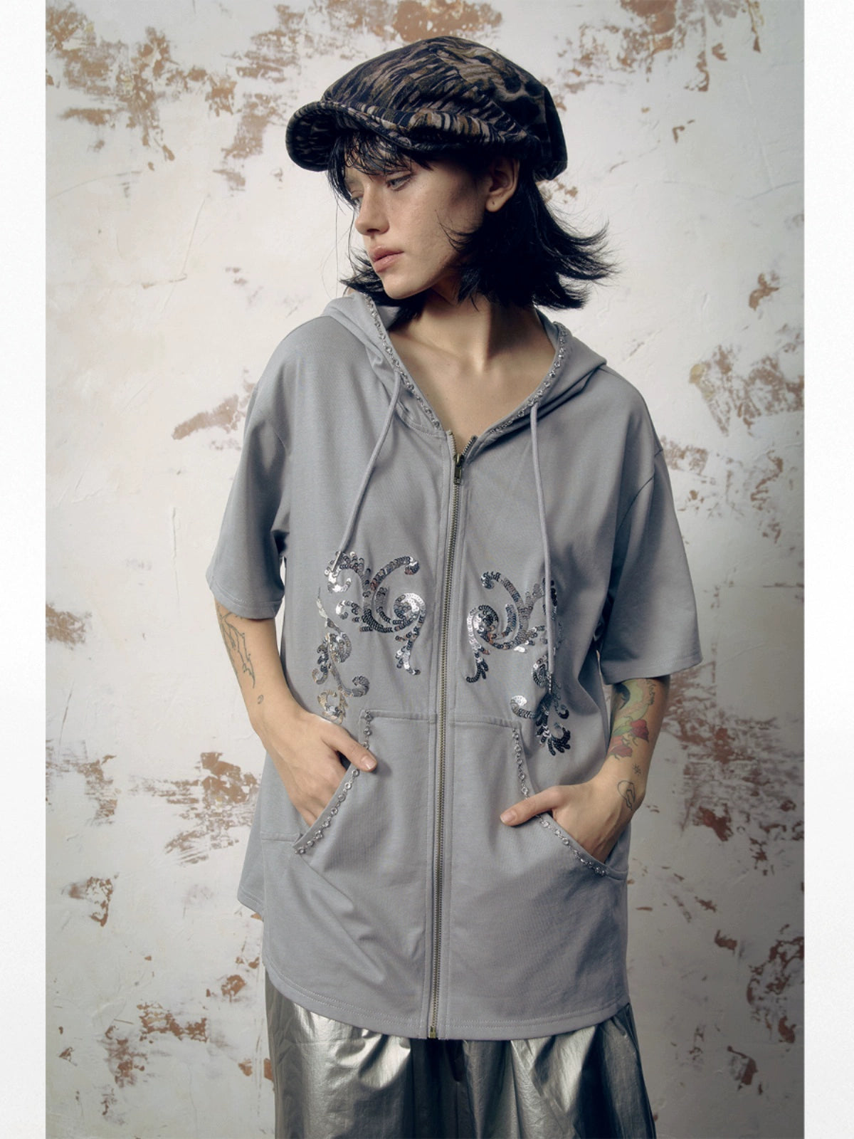 Sequin Pattern Embroidery Zipper Hoodie WN18952