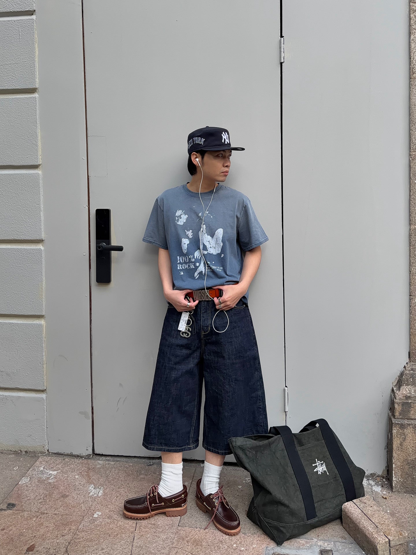 Washed Graphic Print Short Sleeve T-Shirt WN24372