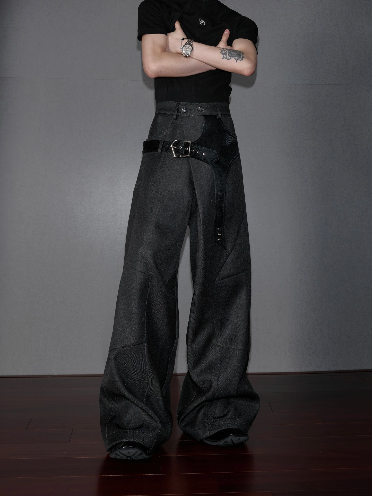 Crocodile Pattern Belted Wide Leg Straight Trousers WN20523