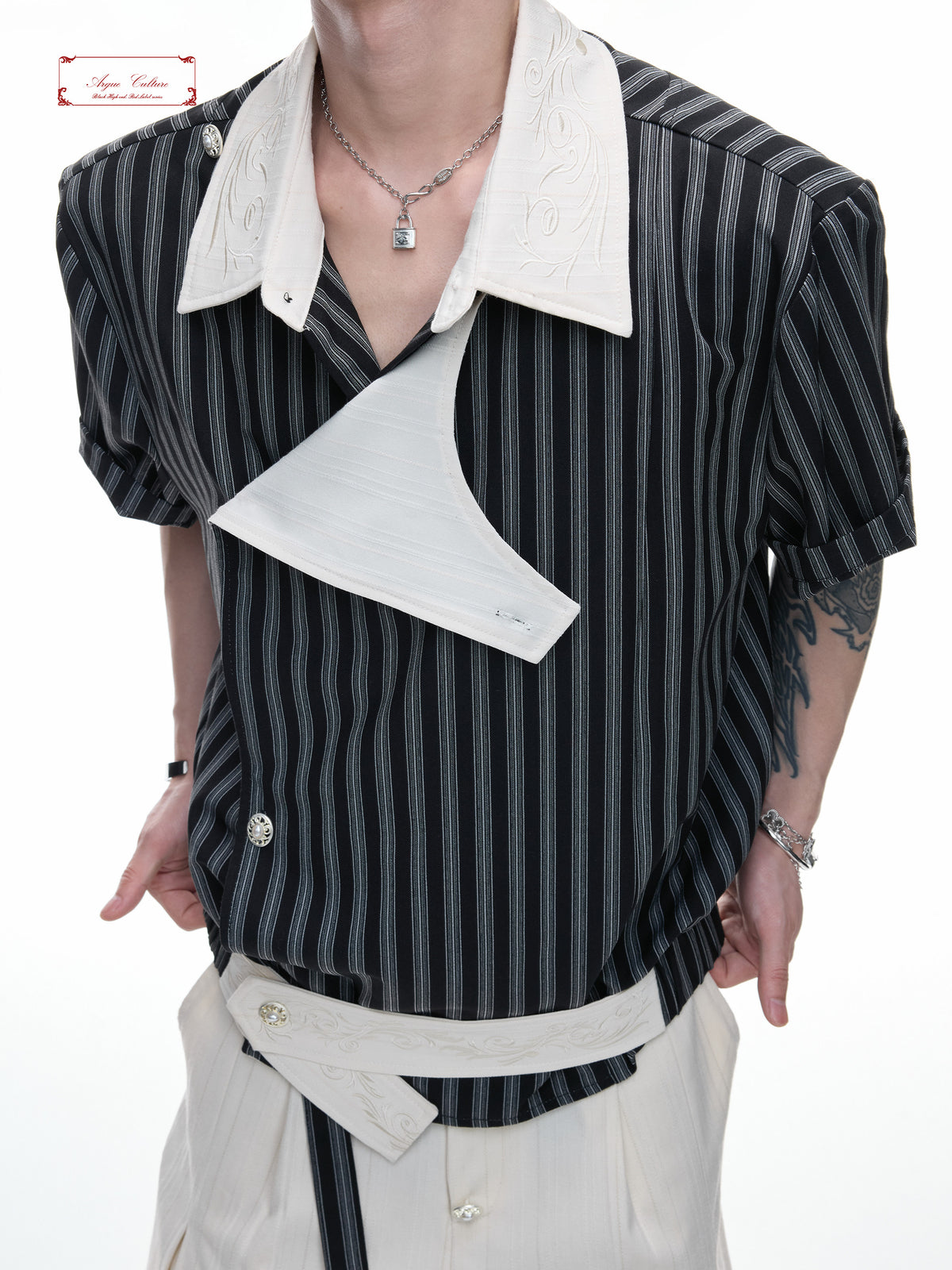 Deconstruction Stripe Embroidery Asymmetric Short Sleeve Shirt WN27020