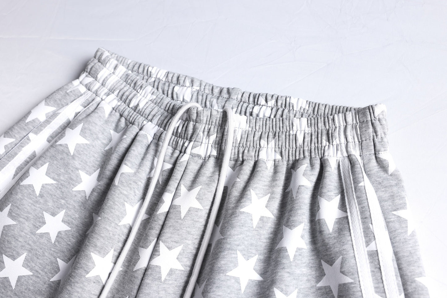 All-Over Print Deconstruction Wide Leg Curved Sweatpants WN25877