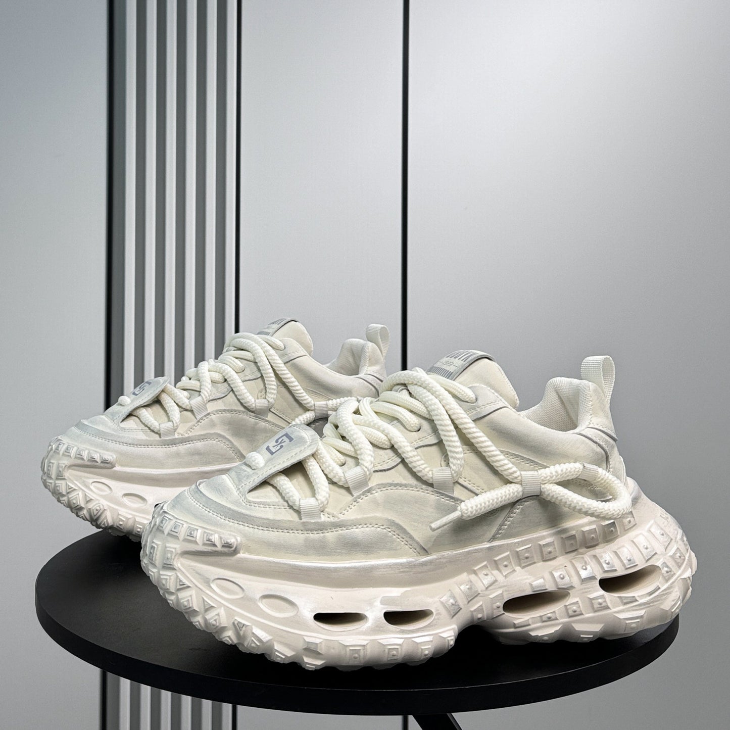 Platform Chunky Cutout Sole Lace-Up Sneakers WN24812