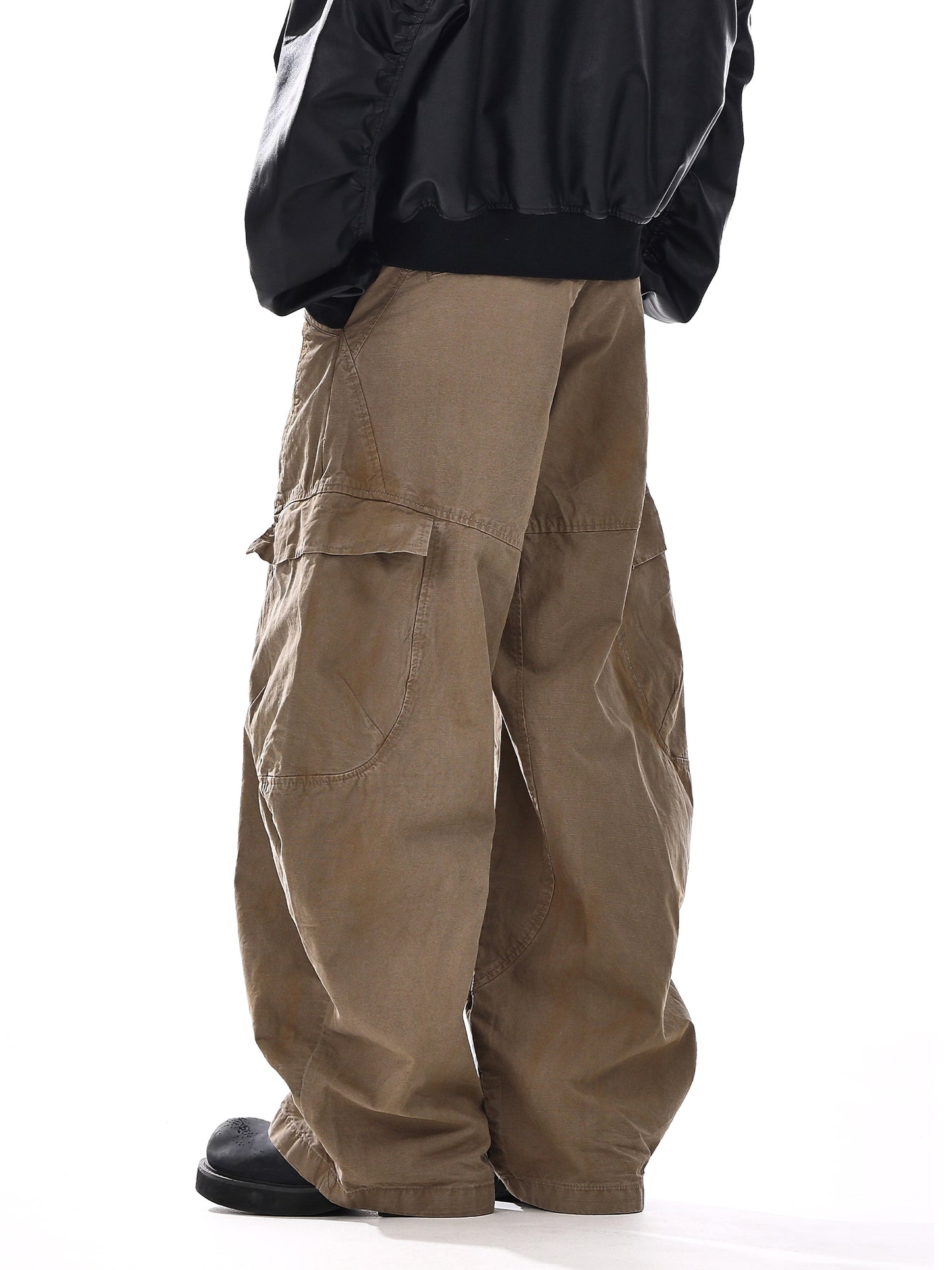 Washed Pleats Multi-Pocket Wide-Leg Straight Cargo Pants WN15138