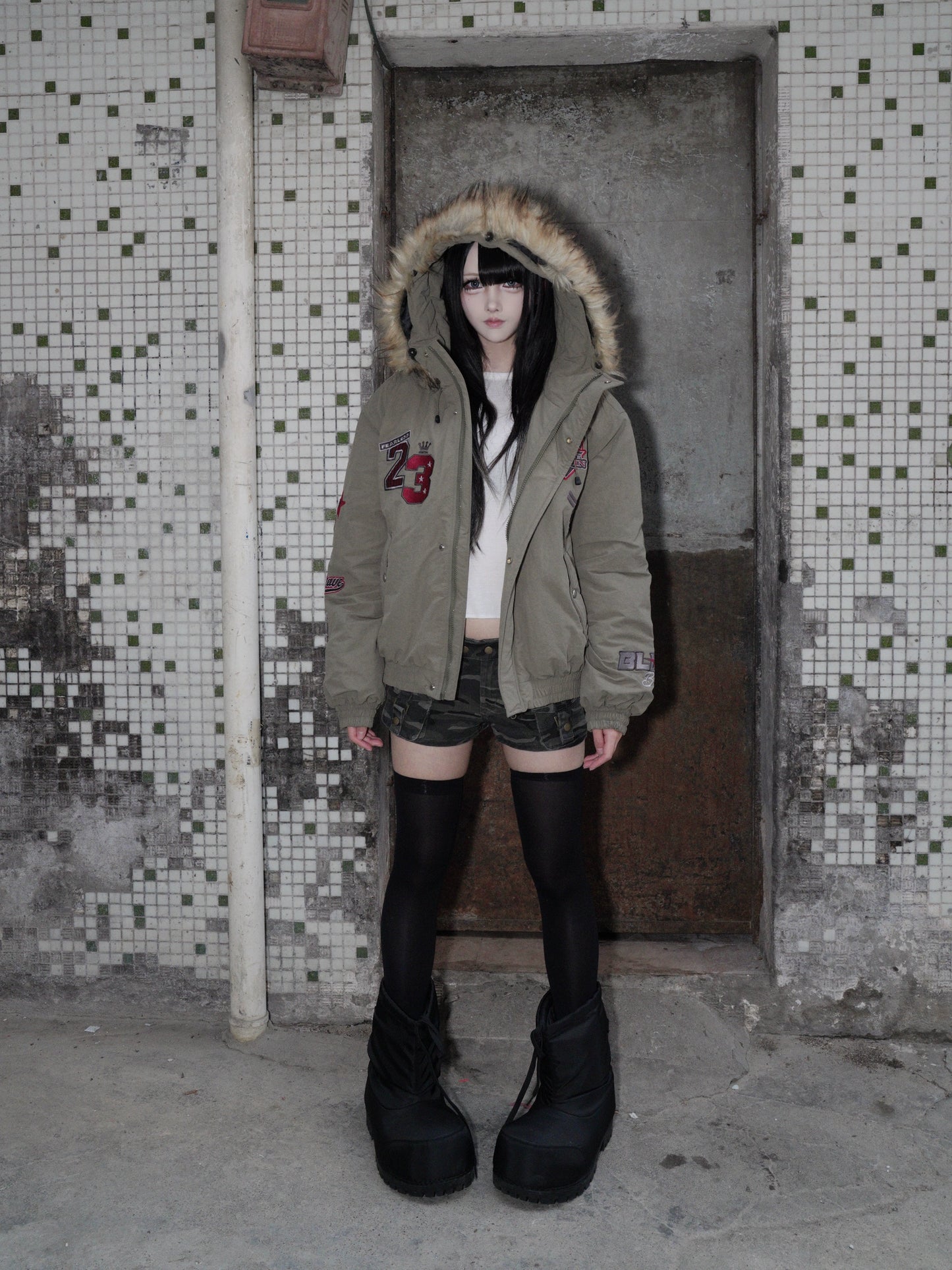 Patch Embroidery Fake Fur-Collar Hooded Jacket WN22188