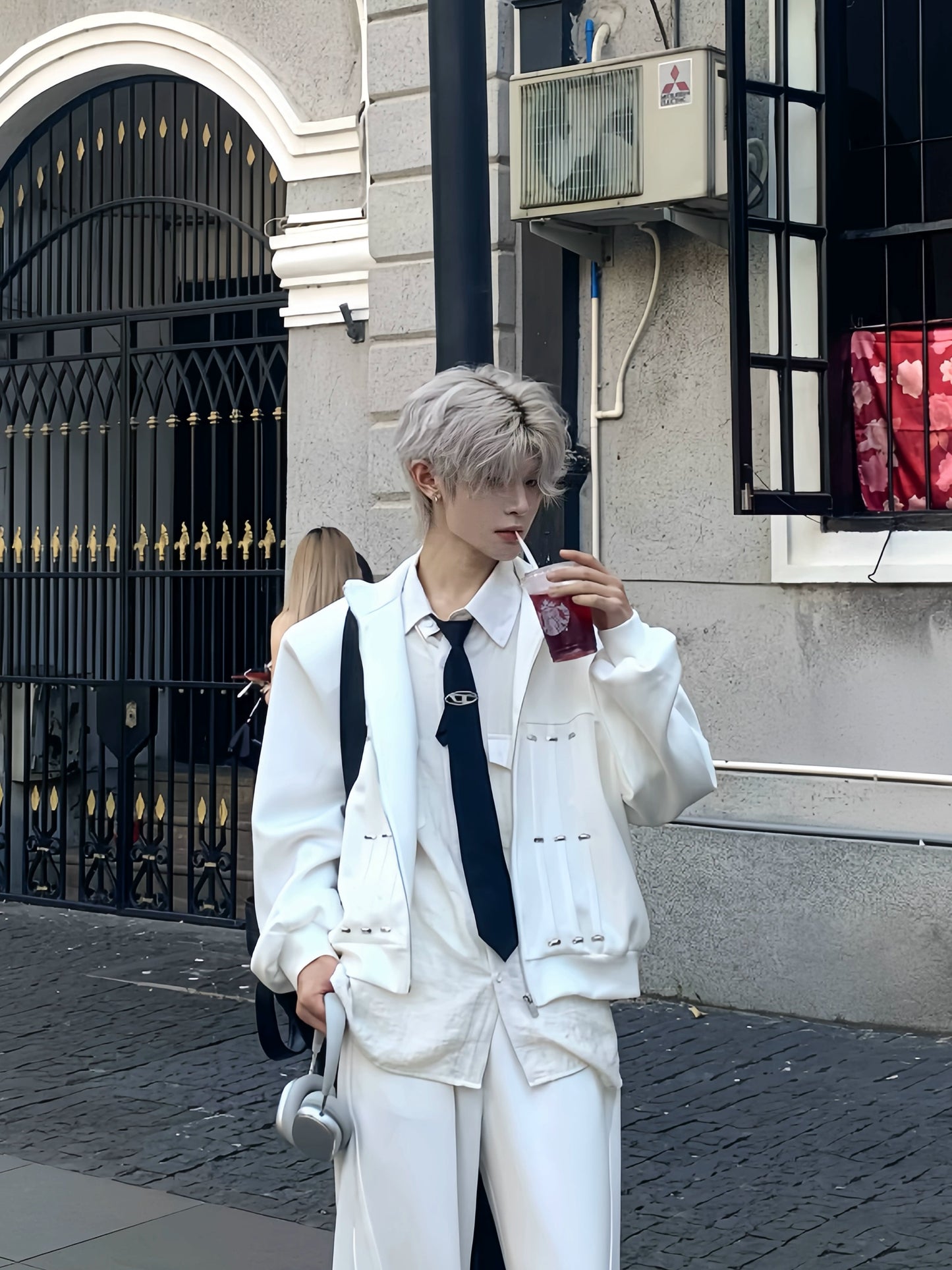 Shoulder-Pad Zipper Jacket & Minimalist Design Trousers Setup WN19830