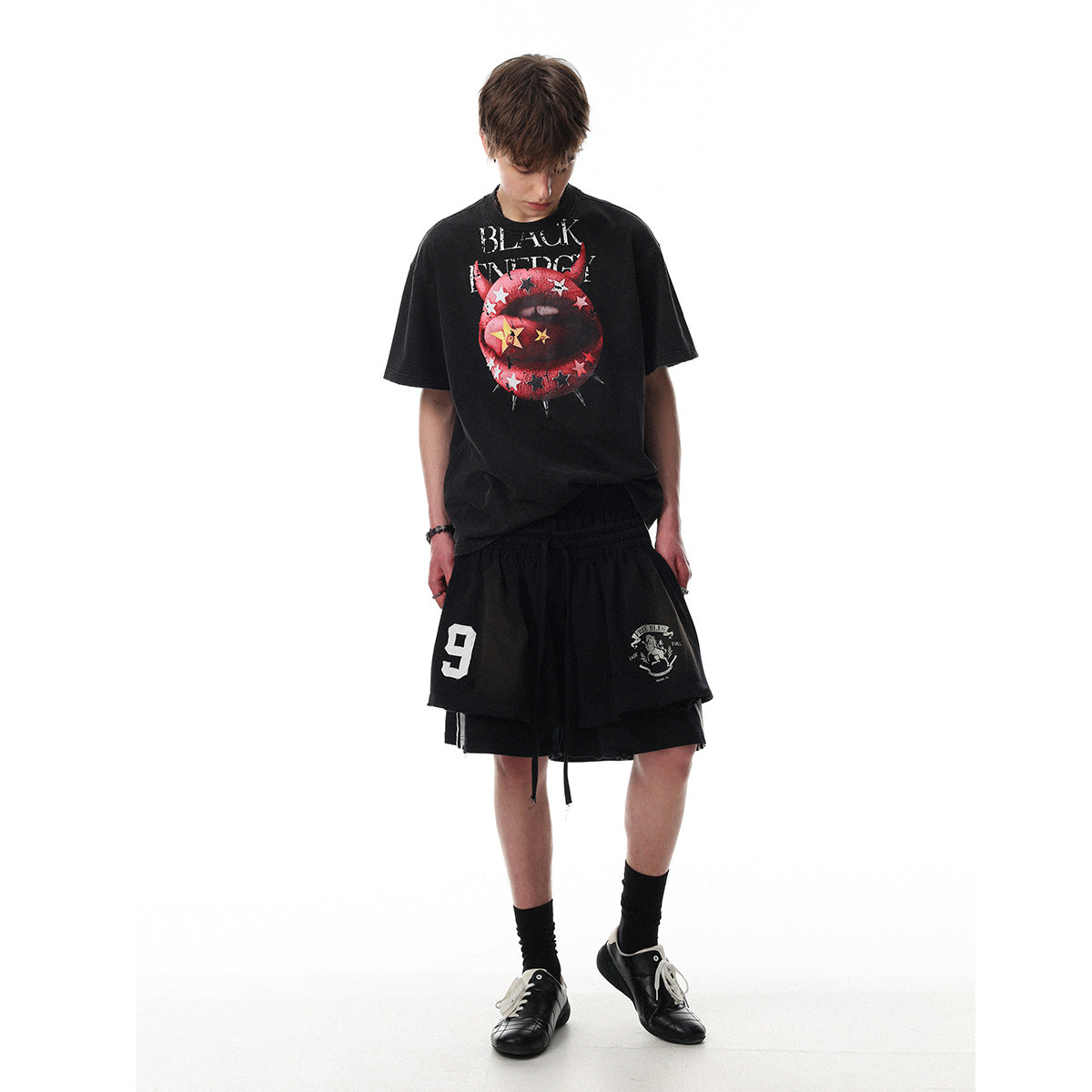 Graphic Print Washed Damage Cotton Short Sleeve T-Shirt WN25601