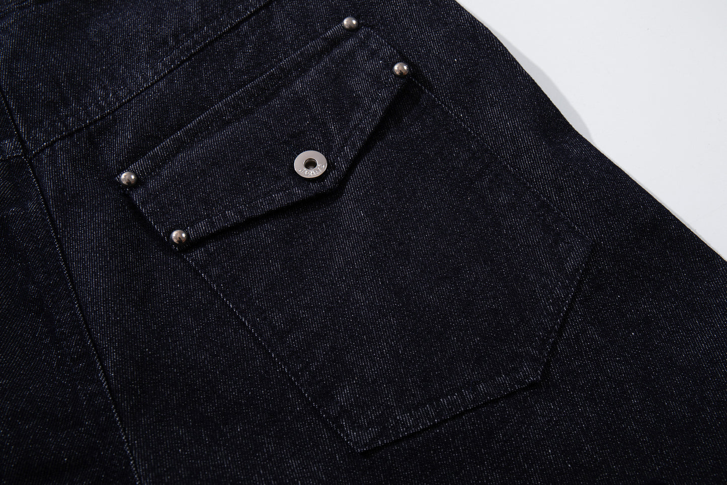 Washed Raw Denim Metal Buckle Jacket & Wide Leg Denim Jeans Setup WN23048