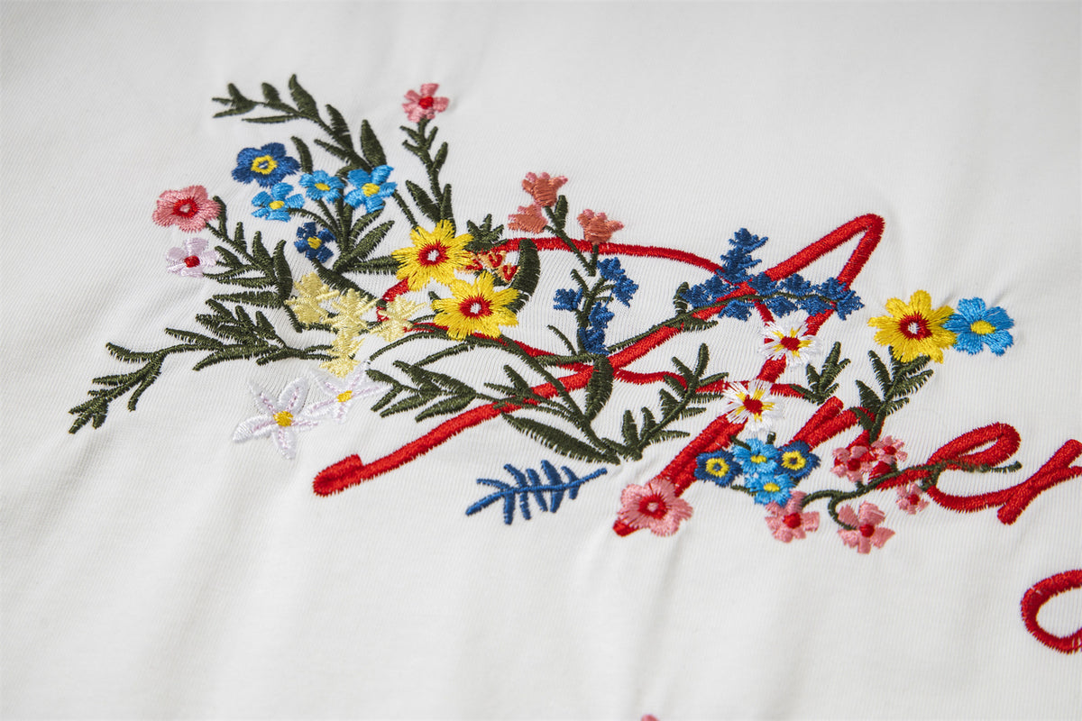 Flower Embroidery Handwritten Letter Short Sleeve T-Shirt WN26921