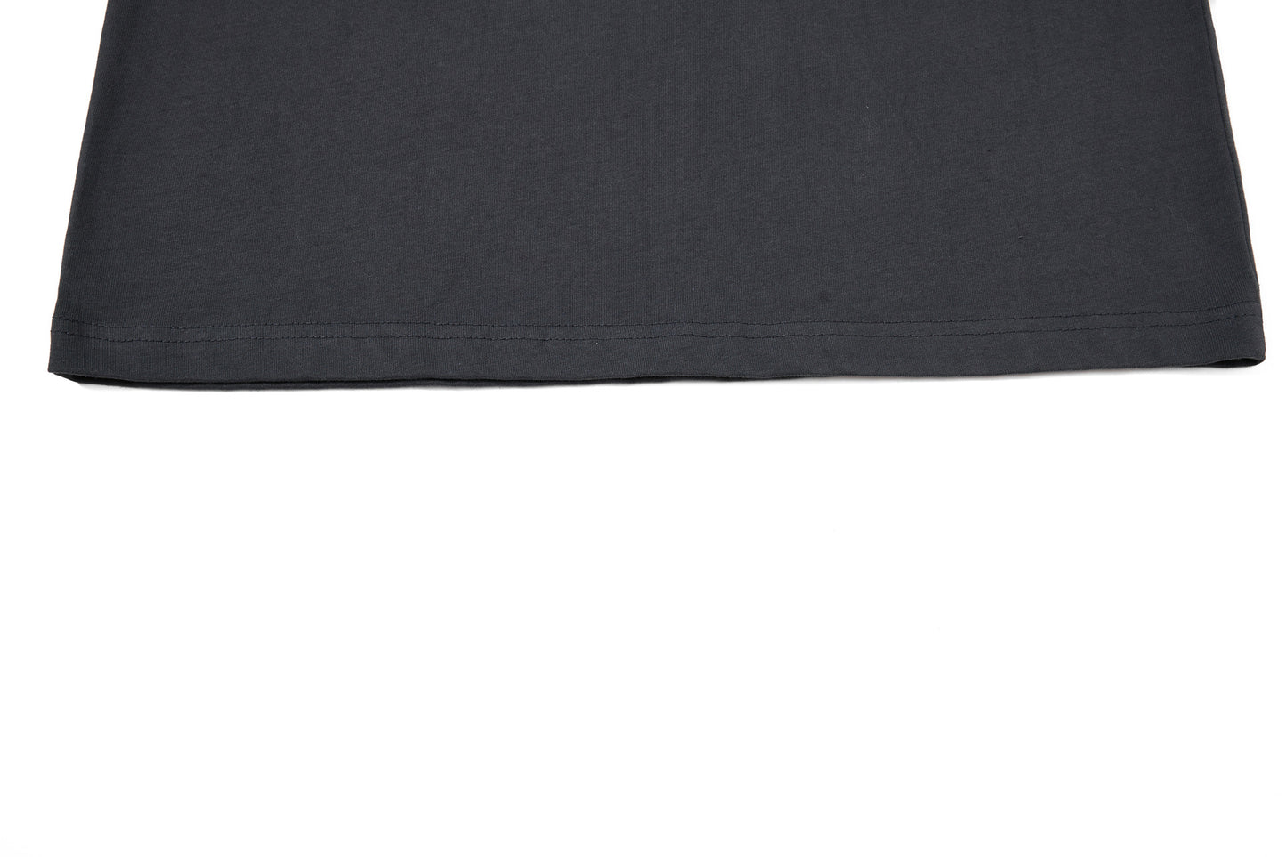 Washed Damage Badge Short Sleeve T-Shirt WN26070
