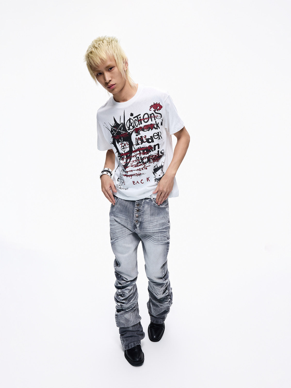 Graffiti Graphic Print Cropped Short Sleeve T-Shirt WN27374