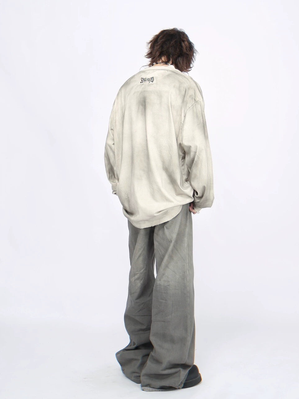 Oversize Washed Embroidery Long Sleeve T-shirt WN7705