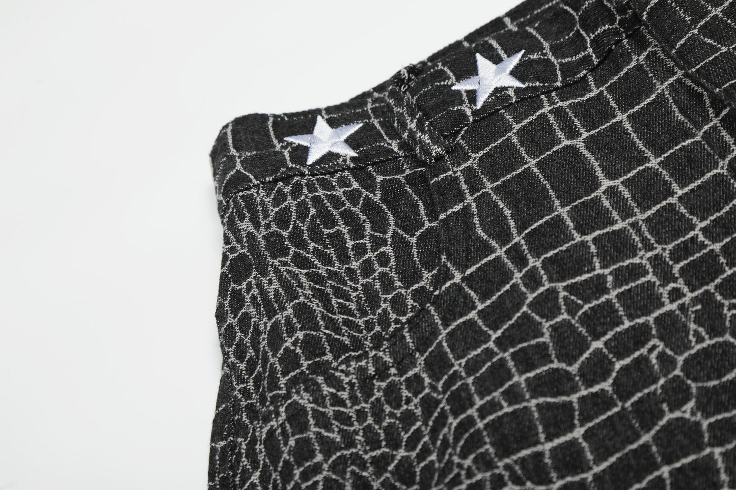 Crocodile Pattern Star Studs Wide Leg Pants WN25471