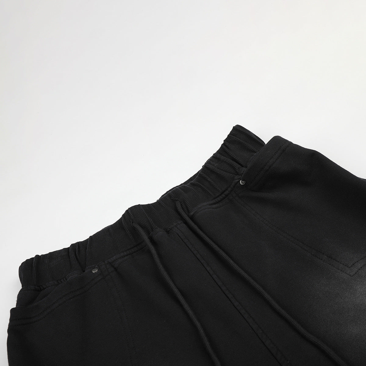 Washed Drawstring Half Sweatpants WN25498