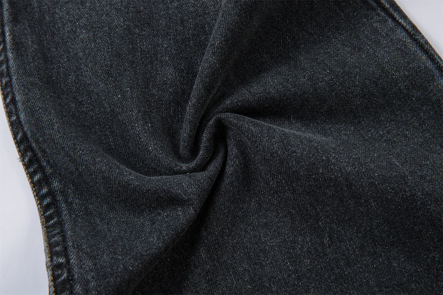 Washed Gradient Wide-Leg Straight Denim Jeans WN16211