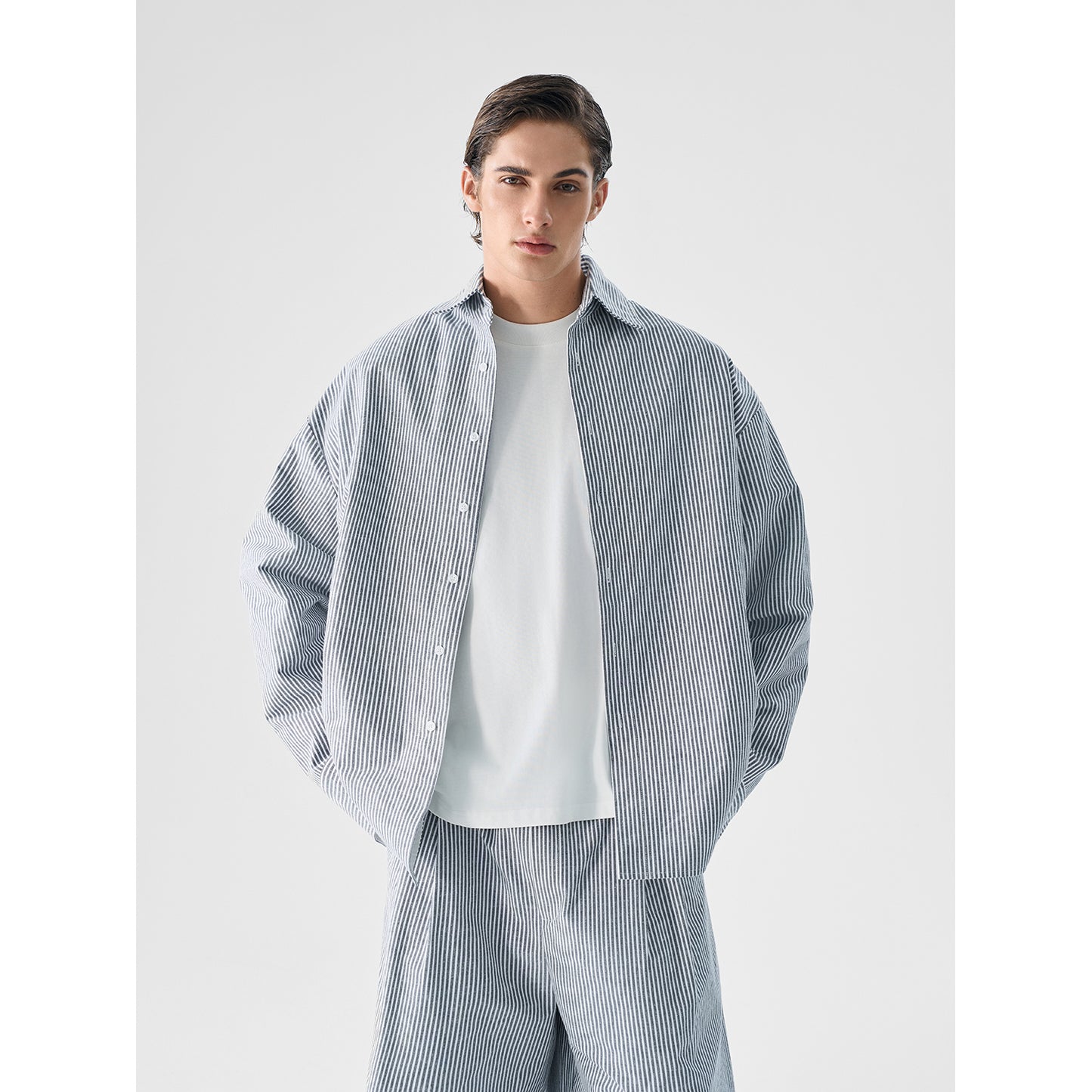 Linen Oversize Stripe Shirt & Stripe Wide-Leg Pants Setup WN15190