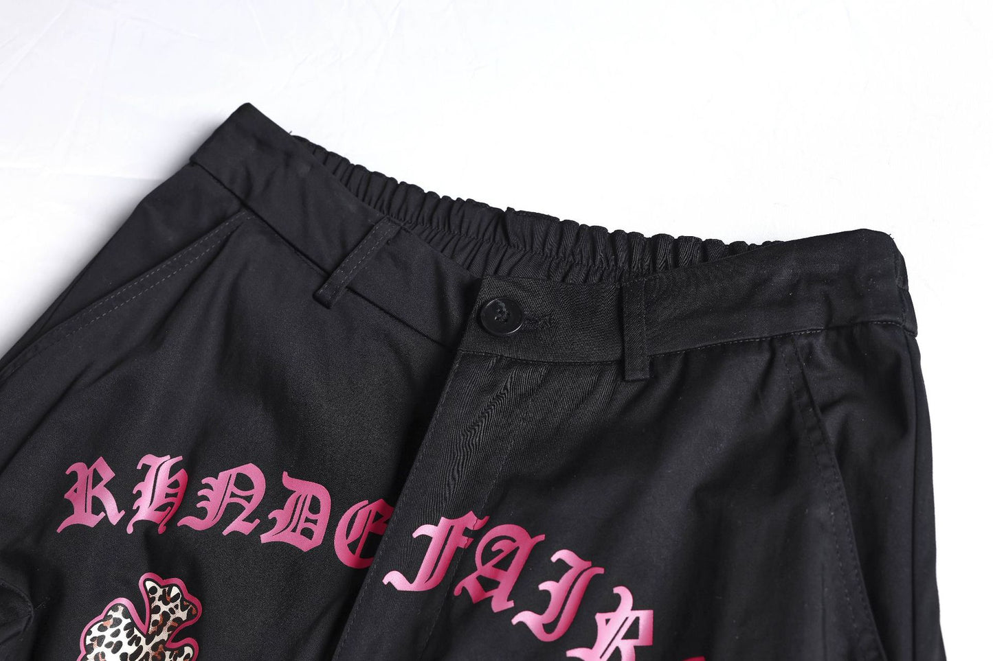 Multi Pocket Letter Print Straight Cargo Pants WN25988