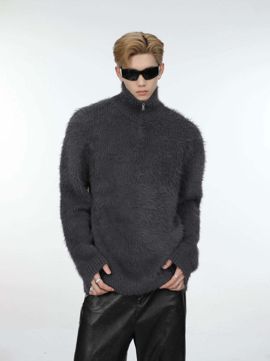 Oversize High-neck Furry Knit Sweater WN3770