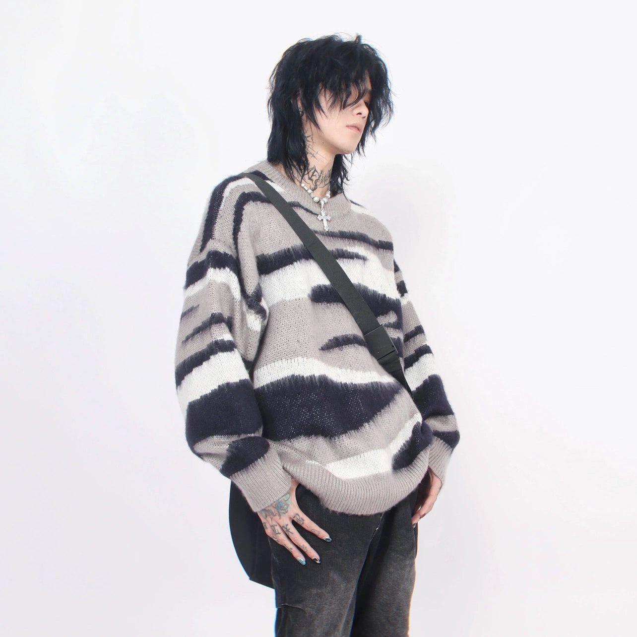 Oversize Irregular Stripe Knit Sweater WN2125
