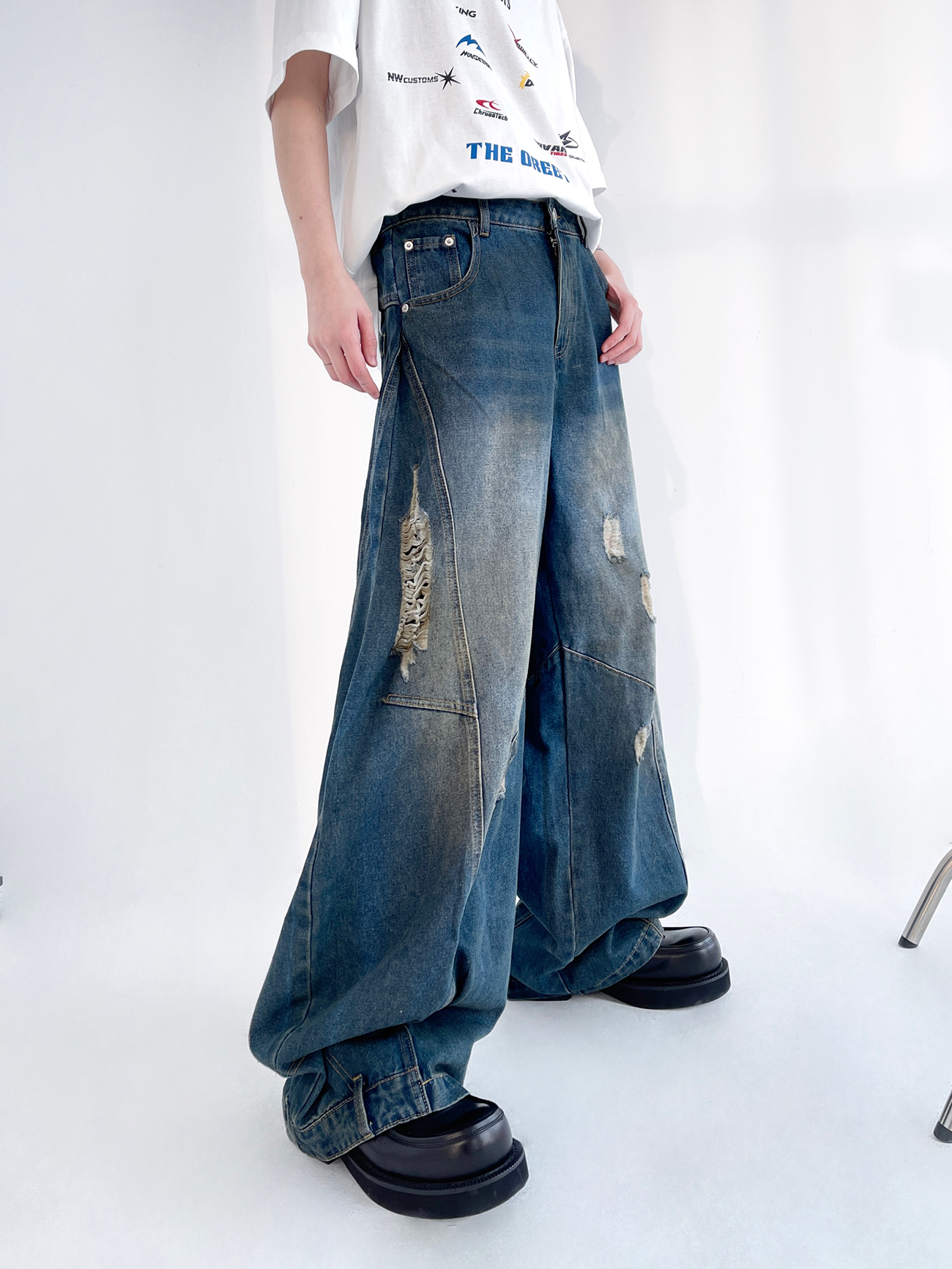 Men,s Damage Jeans