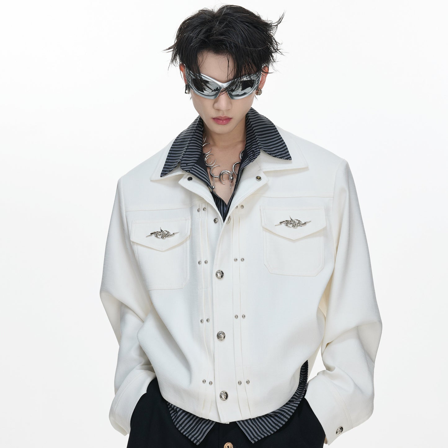 Stripe Fake Layered Metal Button Short Jacket WN23308