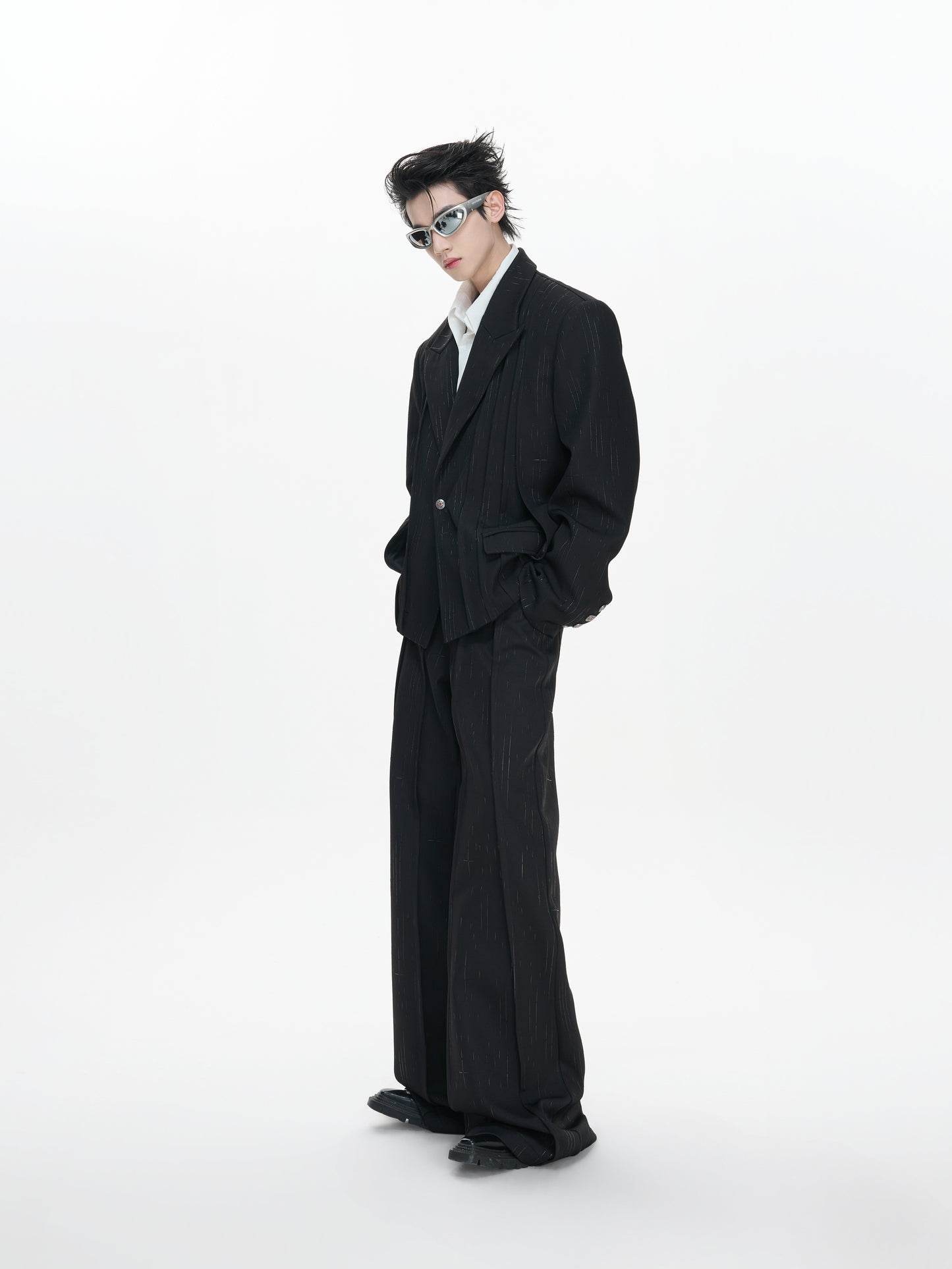 Waist-Cinched Shoulder-Pad Double-Breasted Tailored Jacket & Pleats Trousers Setup WN23310