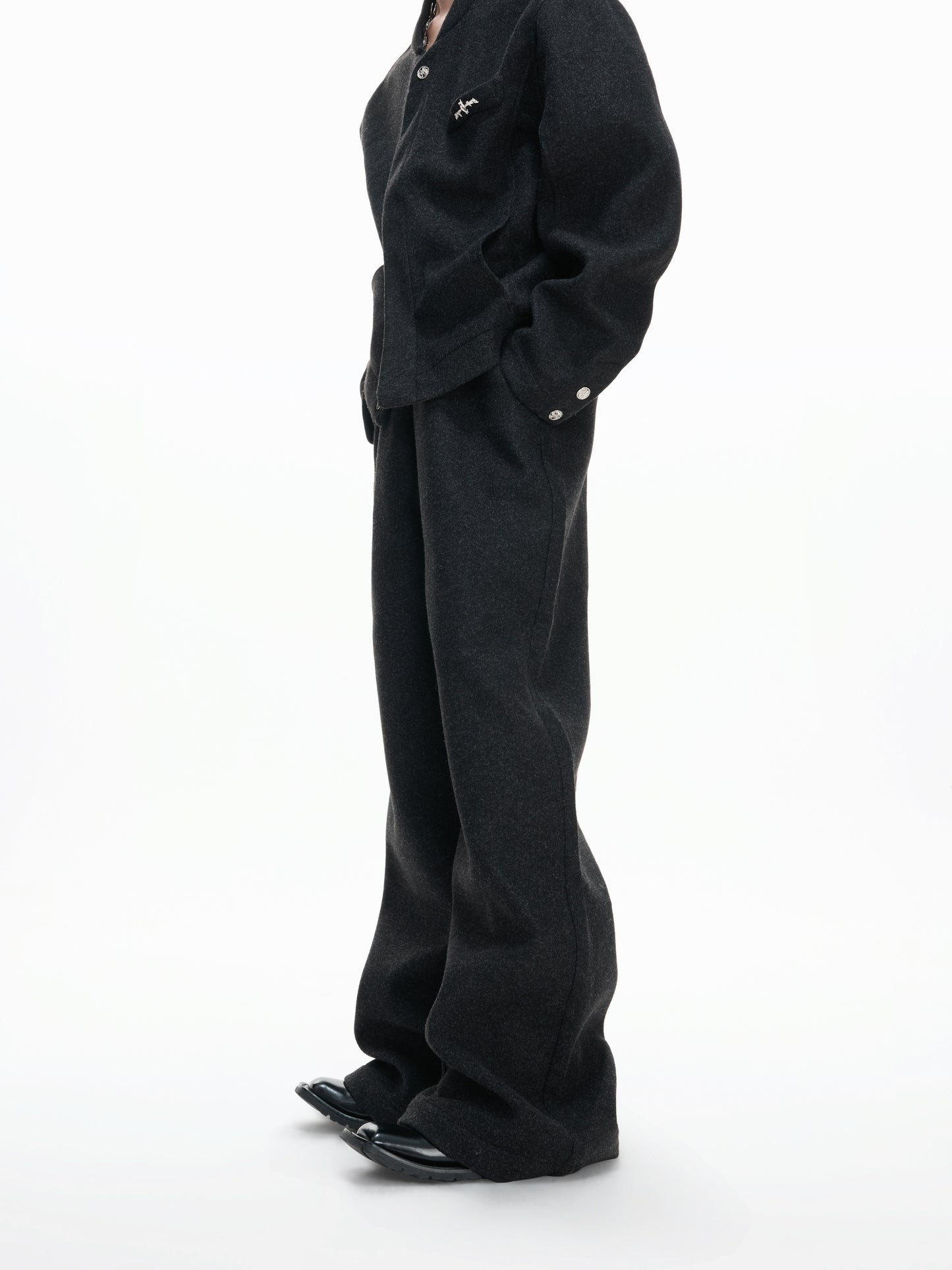 Thin Short Jacket & Curved Wide Pants Setup WN23329