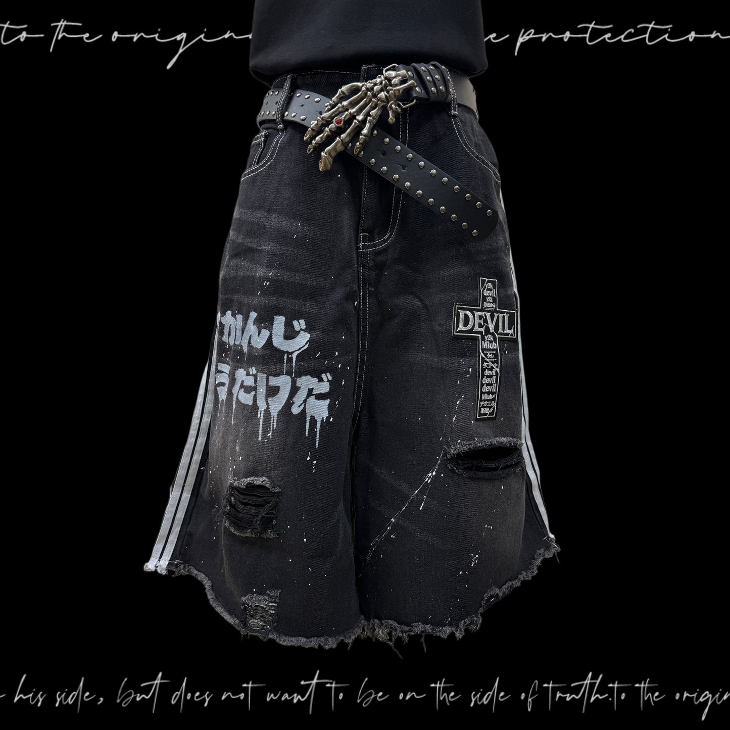 Paint Stripe Damage Denim Half Jeans & Skull Belt & Cross Belt & Belt Chain WN23784