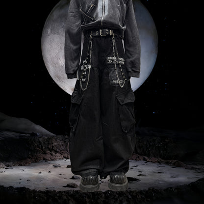Patch Logo Cargo Wide Leg Denim Jeans & Skull Belt & Belt Chain WN23800