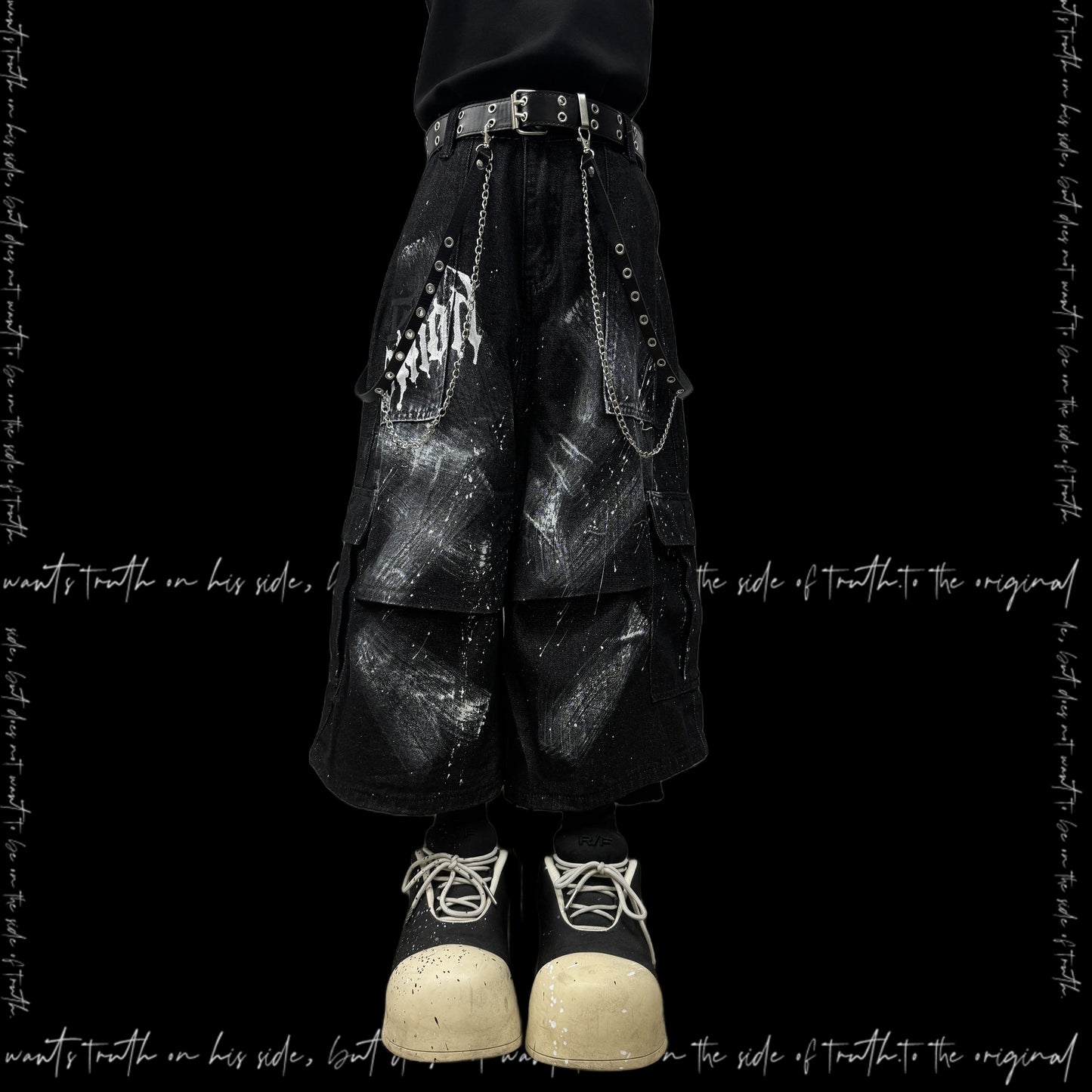 Cropped Paint Graffiti Cargo Wide Leg Denim Jeans & Skull Belt & Cross Belt & Belt Chain WN23810