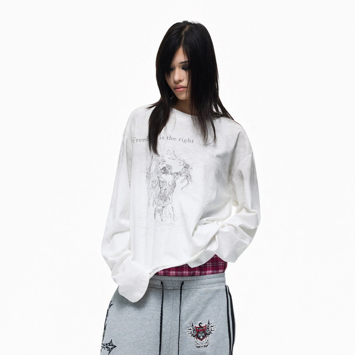 Washed Graphic Print Heavyweight Long Sleeve T-Shirt WN27354