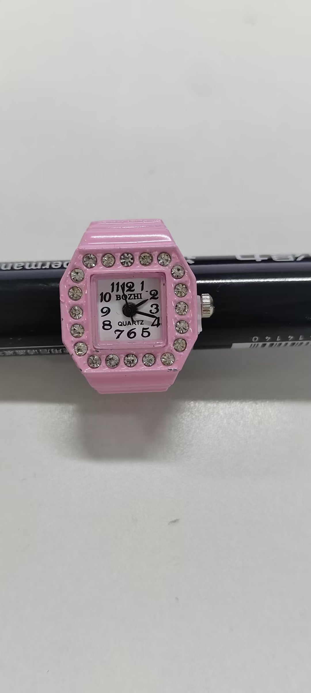 Finger Ring Watch WN21149-K2