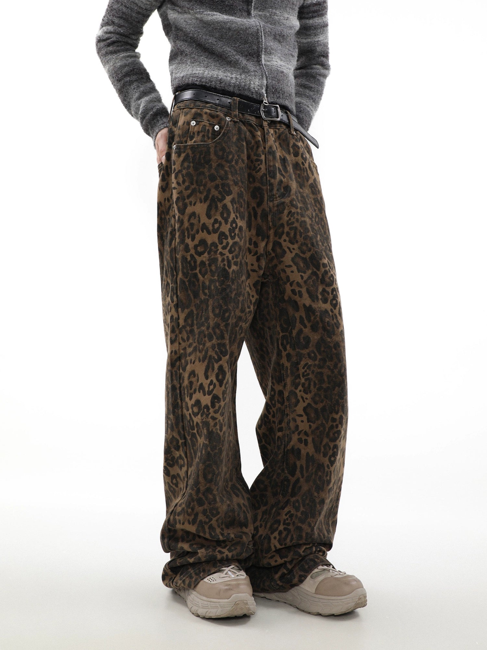 Vesper | Women’s Wide-Leg Leopard Print Jeans