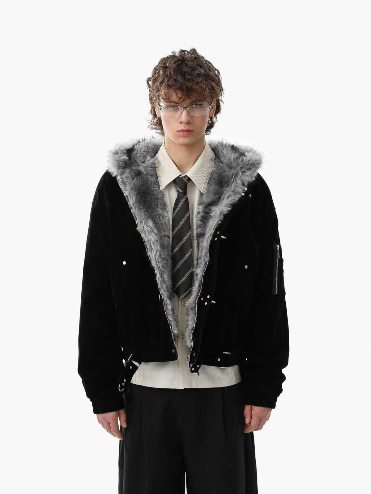 Fake Fur Collar Toggle Detail Cropped Jacket WN27802